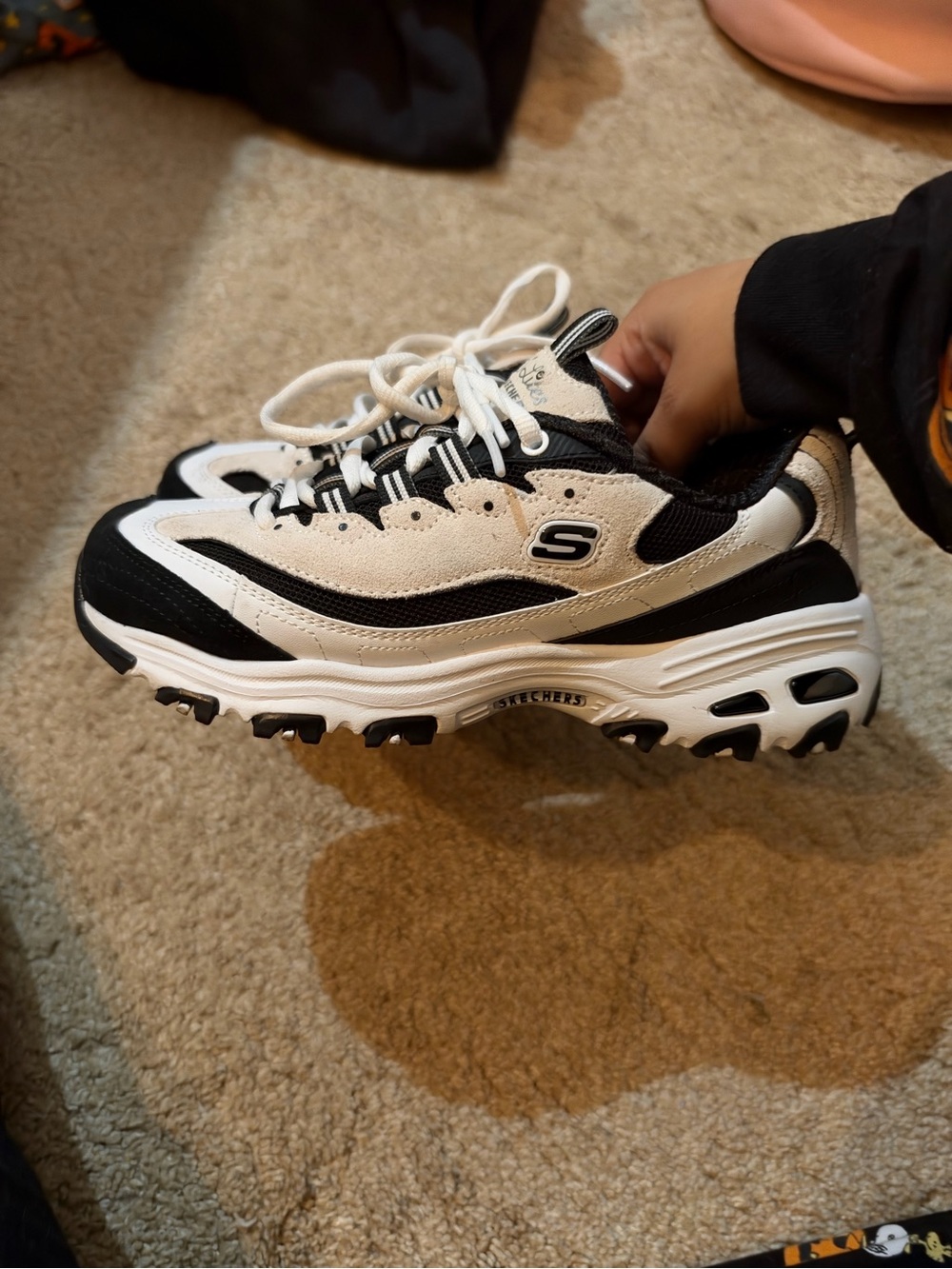 Skechers D’lites (Size 6) - Picture 2 of 5